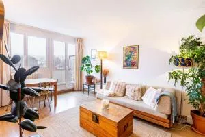 GuestReady - Élégance Lumineuse Près de Paris - Le Pré-Saint-Gervais