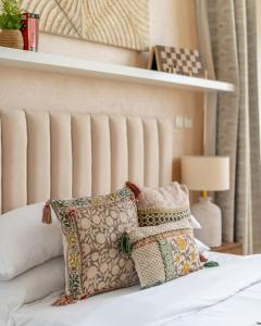 GuestReady - Arabic Charm | Balcony | Regina Tower