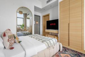 GuestReady - Arabic Charm | Balcony | Regina Tower