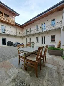 B&B Il Cortile - Auzate