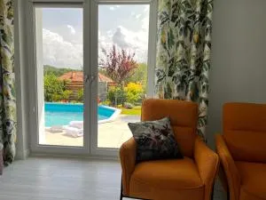 Dom na Skarpie, jezioro, sauna, balii, las - Wymój