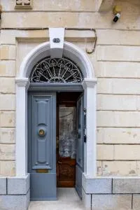 Elegant & Modern House by SF HOMES - Close to the Three Cities and the airport - Taʼ Lampuka