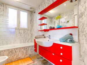 Appartements Apartment Le Palais Foch by Interhome : photos des chambres