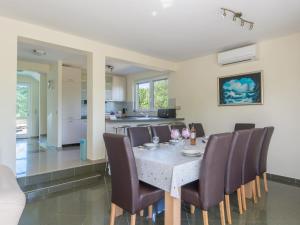 Holiday Home Tea by Interhome