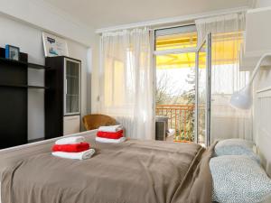 Apartment Zamia 1 by Interhome