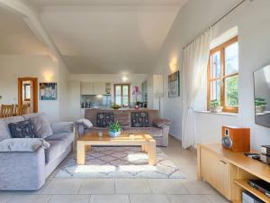 Holiday Home Veronica by Interhome