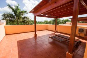 Los Flamencos Aparthotel Beach Club