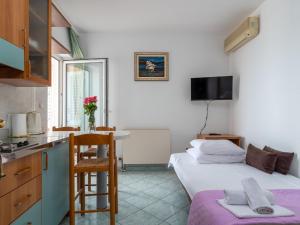 Apartment Apartman 15 by Interhome