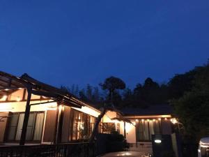 手ぶらでバーベキュー 広々115平米 貸切平屋 和風の庭500平米 駐車場3台無料