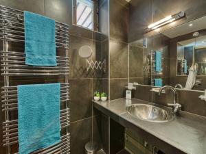 Apartment Apollo-4 by Interhome