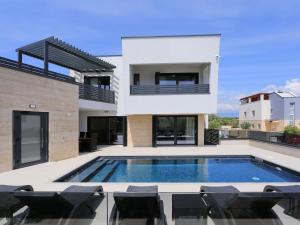 Holiday Home Villa Petra by Interhome