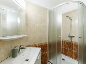 Apartment Charlie by Interhome