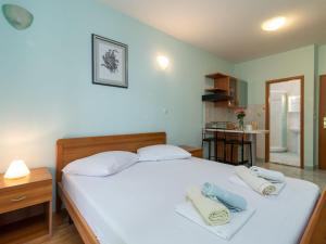 Studio Studio 18 by Interhome