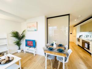 The Escape in Southern Cross Station