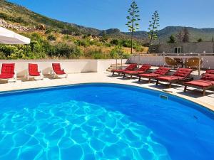 Apartment Meridiana-5 by Interhome