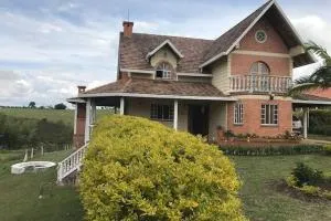 Villa Monterrey- Mesa de Los Santos - Jordán