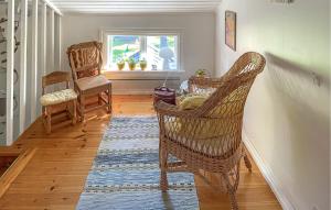 3 Bedroom Lovely Home In Sidensjö