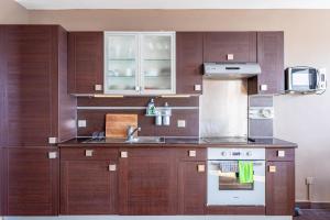 GuestReady - Modern chic with a view