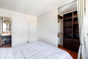 GuestReady - Modern chic with a view