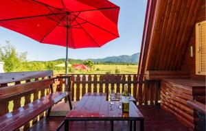 Gorgeous Home In Lovinac With Wi-Fi