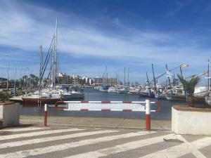 Location Vacances Barcarès, 3 pièces RDC, Proche Mer, Terrasse, Clim, Parking privé - FR-1-782-3