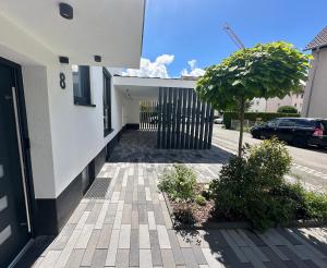 Day Young Life 55qm, Carport Wifi