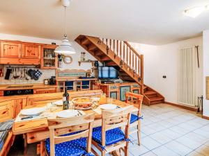 Apartment Condominio Parco degli abeti by Interhome