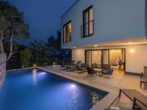Holiday Home Villa Visum Mare Unus by Interhome