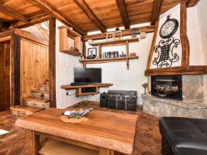 Holiday Home Villa Golubinka by Interhome