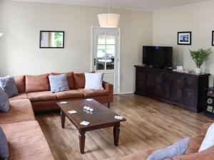 Holiday Home Onder De Eiken by Interhome