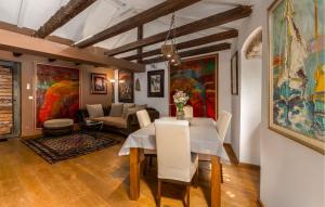 Gorgeous Home In Rijeka With Kitchen