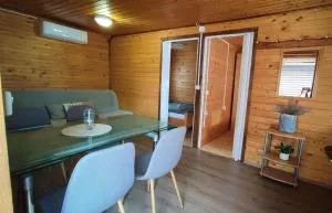 Počitniška hiška v kampu Moravskih Toplic& vključeni dve kopalni karti na dan - 穆尔斯卡索博塔