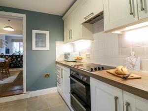 Compass Cottage