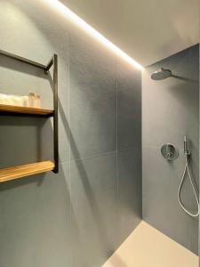 Locatelli Apartments - Patio Living "Cordyline"