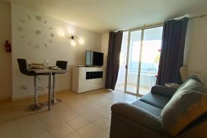 Amplio estudio en Golf del Sur GP123