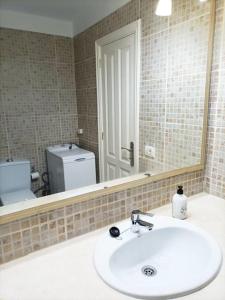 Amplio estudio en Golf del Sur GP123