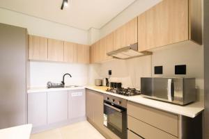 Lux Apartment with Views 91A