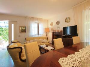 Villa Lavinia by Interhome