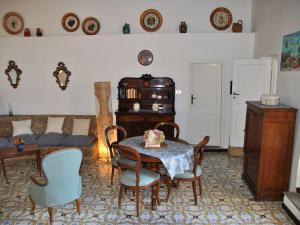 Apartment Al Campanile by Interhome