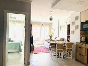 Sky Apartment planta última, gran terraza en techo, 5 minutos de la playa