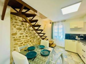 Appartements La Peiro Malo - Charmant Duplex Centre Historique-CLIM-4 personnes : photos des chambres