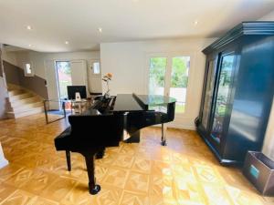 Villas Villa avec piscine Saint-Nom-le-Breteche : photos des chambres