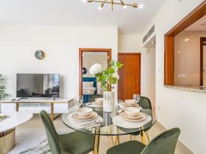 Downtown Luxury Living -1BR-Standpoint Tower A