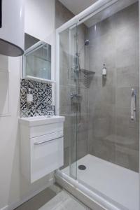 Appartements Appartement 5 proche de la gare et du centre ville : photos des chambres