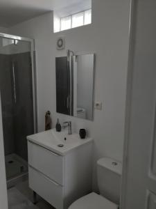 Maisonnette avec pergola