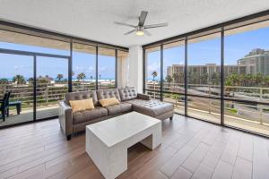 Oceanfront Haven with SpaceX Views