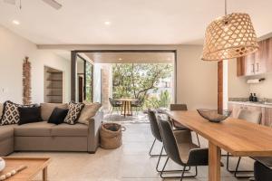 Selva Terra Sol Beach Club Access