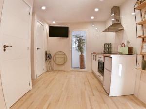 Charming Studio in Vinaròs - 25 m² with Balcony and Parking