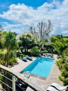 Villa rospico, 200m de la plage avec piscine - Kerguillaouet