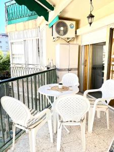 Natalie Calpe Sun 100m to the Beach center